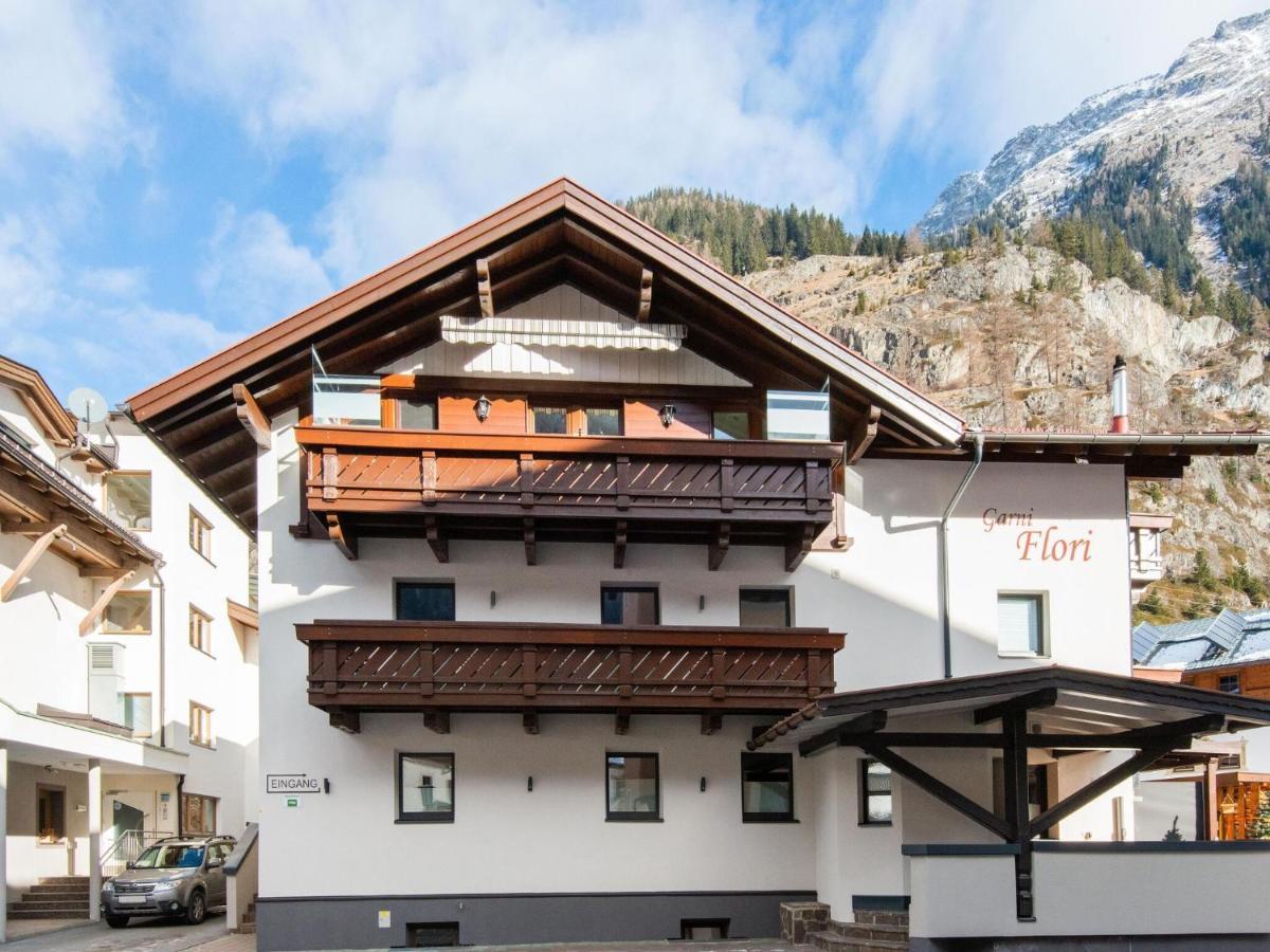 Vila Garni Flori Längenfeld Exteriér fotografie